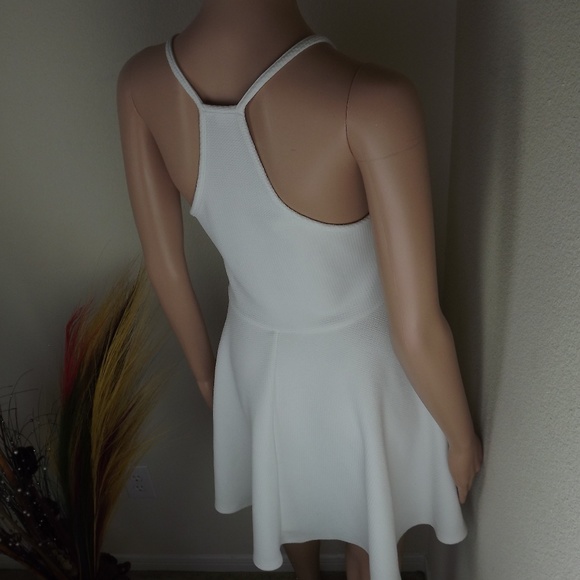 Beautiful A'gaci White Formal V Cut Mini Dress - Picture 6 of 7